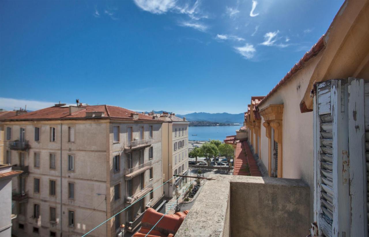 Pratique Et Confortable Apartment Ajaccio (Corsica)